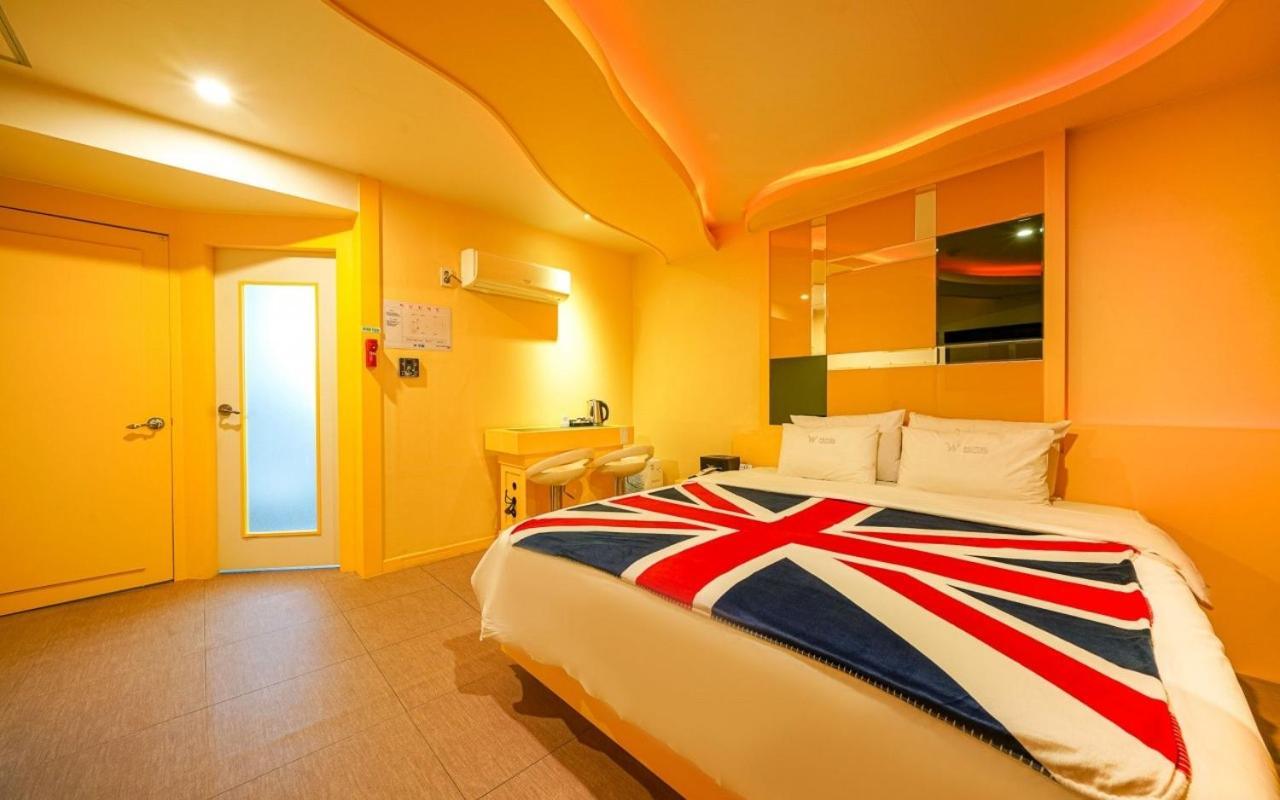 W Boutique Hotel Gimhae Dış mekan fotoğraf